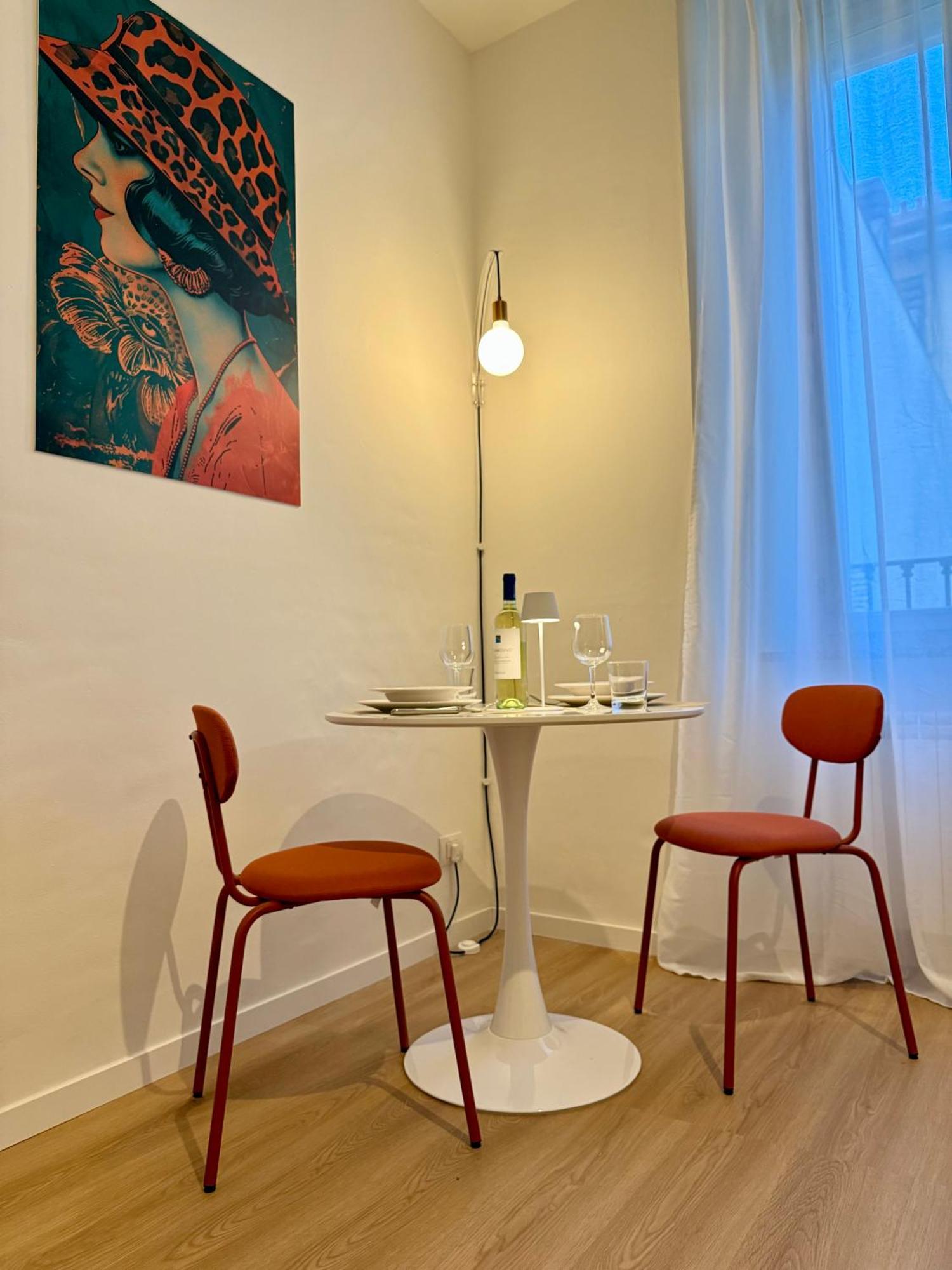 Naviglio - Eleganza E Relax A 2 Min Dalla M4 E Dai Navigli Appartamento